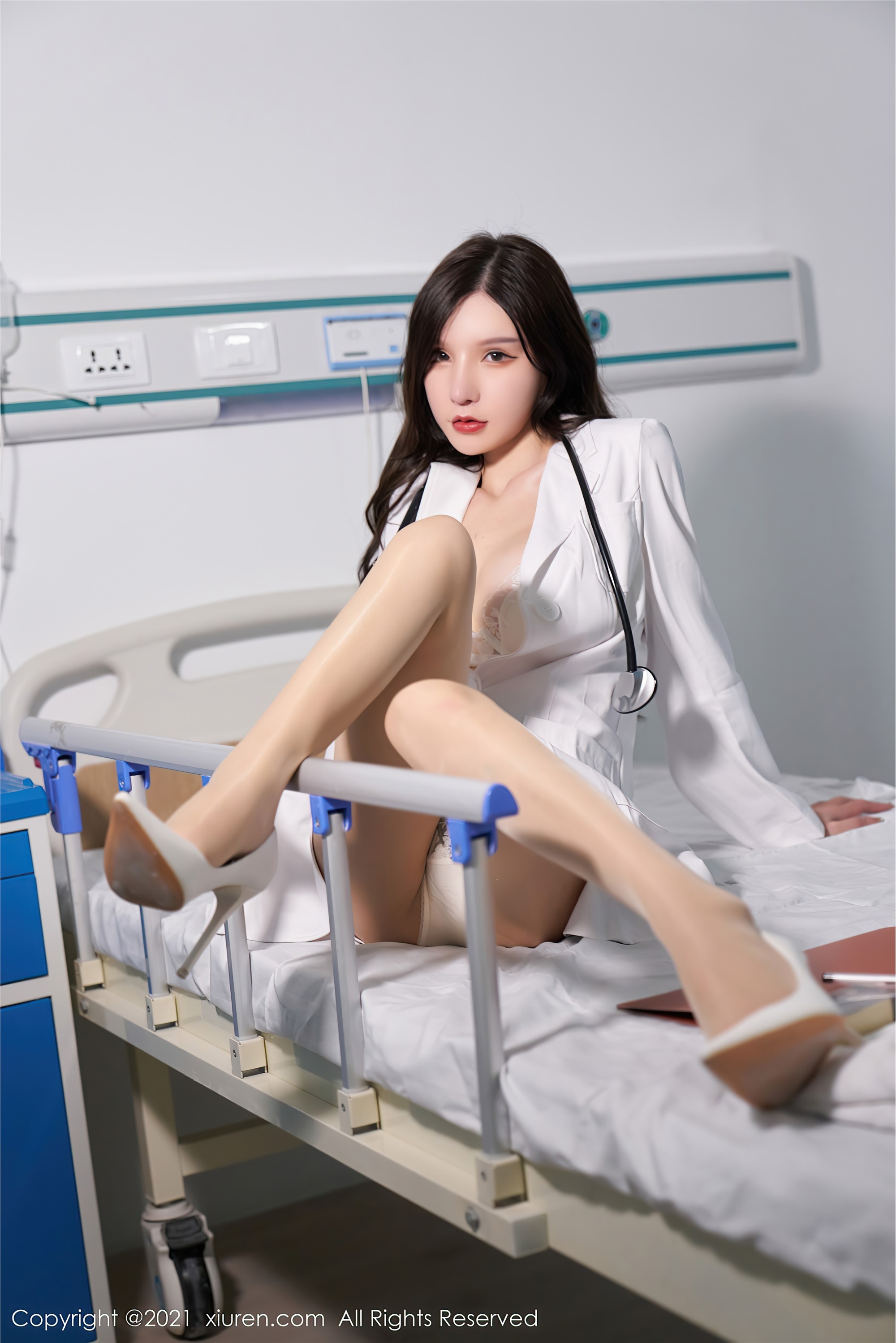 Xiuren秀人网 2021.09.30 NO.4027 周于希Sandy